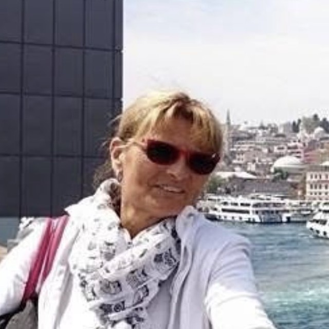 Chantal, Secrétaire générale